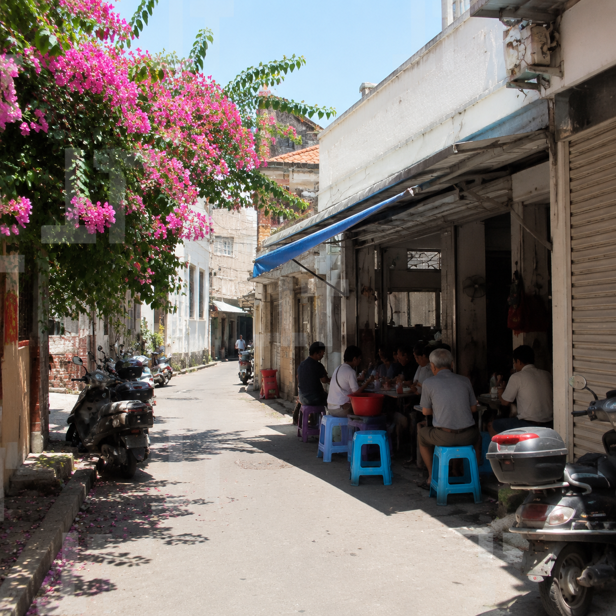 厦门老街小店的午饭，让我明白&ldquo;本地味道&rdquo;不是网红菜单 | Lunch in a Small Xiamen Old-Street Shop Taught Me Local Flavor Is Not a Viral Menu